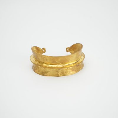 Bracelet doré artisanal africain – Collection Fulani